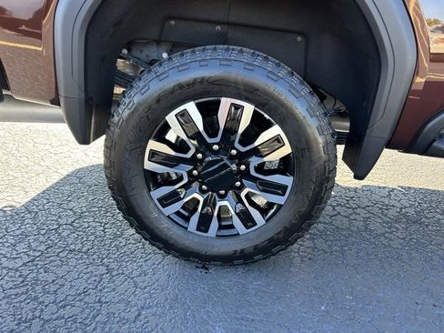 Certified 2024 GMC Sierra 3500 Denali Ultimate image 7