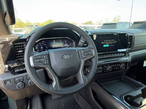 New 2026 Chevrolet Silverado 2500 ZR2 image 20