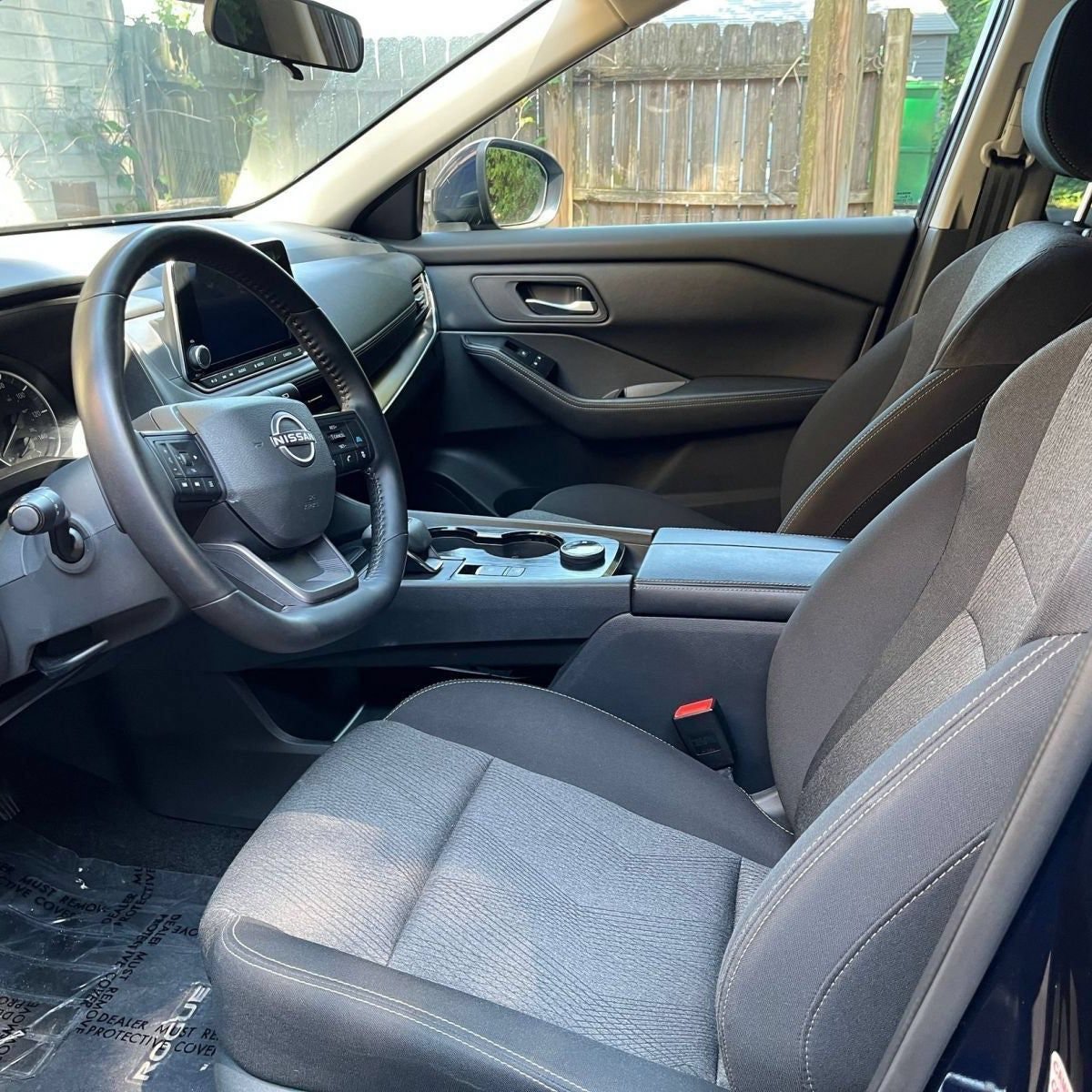 Used 2025 Nissan Rogue SV AWD/4WD image 37