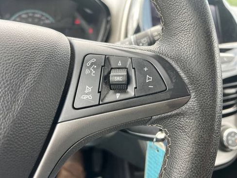 Used 2022 Chevrolet Spark ACTIV FWD image 23