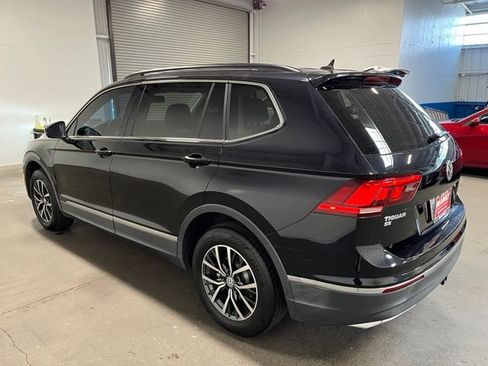 Used 2020 Volkswagen Tiguan SE FWD image 5