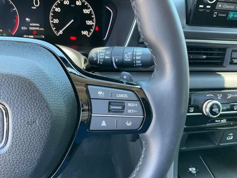 Used 2025 Honda Pilot EX-L image 12