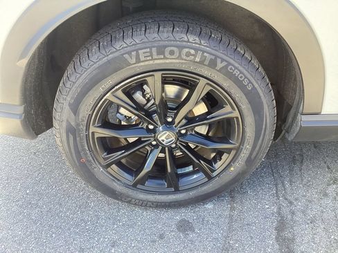 Used 2025 Honda CR-V Sport image 7