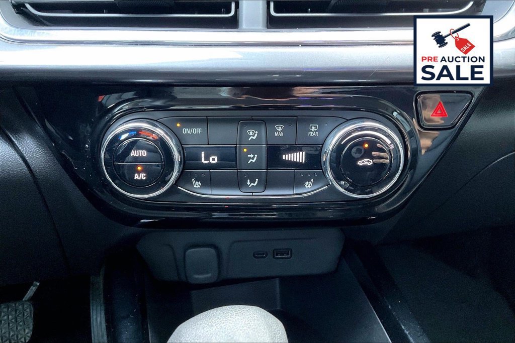 Used 2024 Chevrolet Trax ACTIV w/ Driver Confidence Package FWD image 32