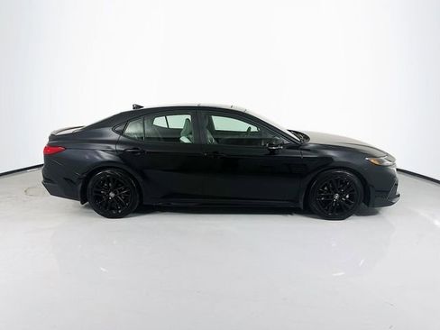 Used 2026 Toyota Camry SE w/ Convenience Package FWD image 10