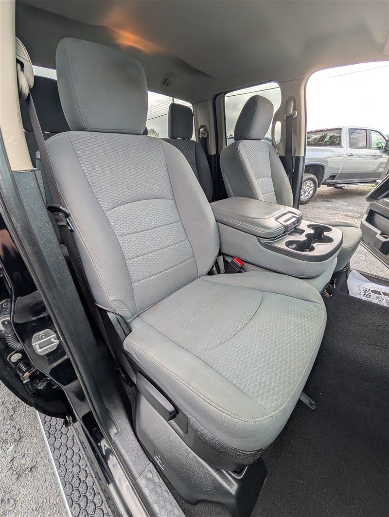 Used 2013 RAM 1500 Express AWD/4WD image 24