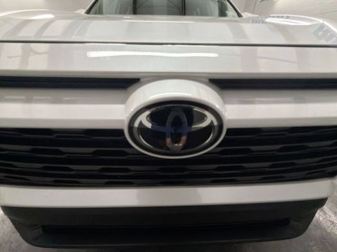 Used 2024 Toyota RAV4 XLE Premium FWD image 30
