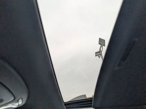 Used 2022 Subaru Outback Wilderness image 18