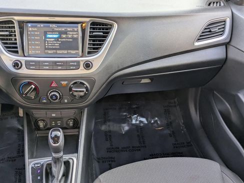 Used 2020 Hyundai Accent SEL FWD image 25
