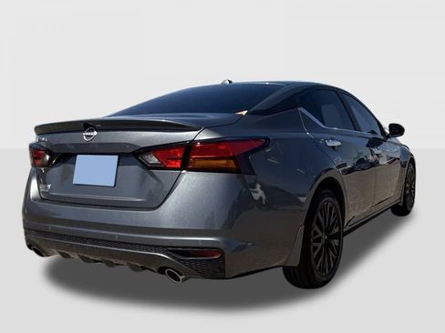 New 2025 Nissan Altima 2.5 SV w/ SV Special Edition Package image 5