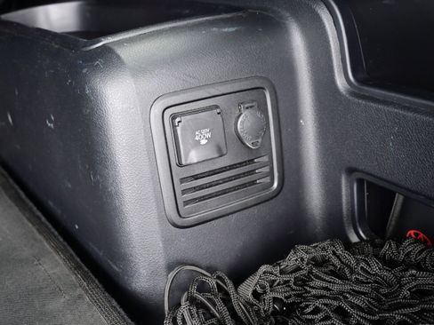 Used 2022 Toyota 4Runner TRD Off-Road Premium image 15