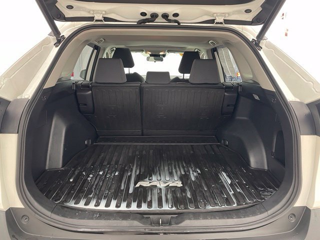 Used 2019 Toyota RAV4 XLE w/ Convenience Package AWD/4WD image 15
