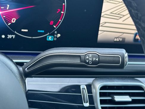 New 2026 Mercedes-Benz Maybach GLS 600 4MATIC image 17