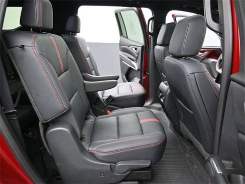 Used 2024 Chevrolet Traverse RS w/ LPO, Floor Liner Package image 12