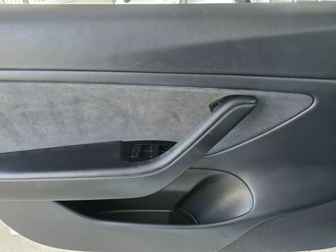 Used 2020 Tesla Model 3 Performance AWD/4WD image 24