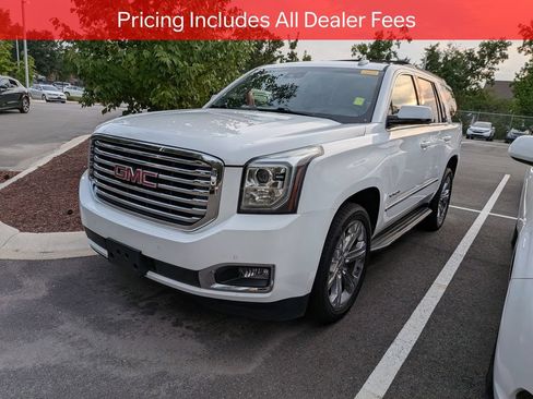 Used 2020 GMC Yukon SLT w/ Premium Edition AWD/4WD image 3