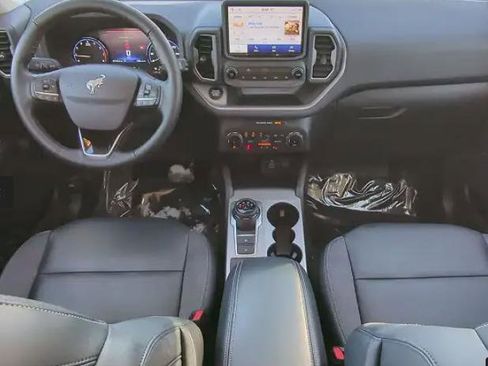 Certified 2023 Ford Bronco Sport Outer Banks w/ Tech Package image 14