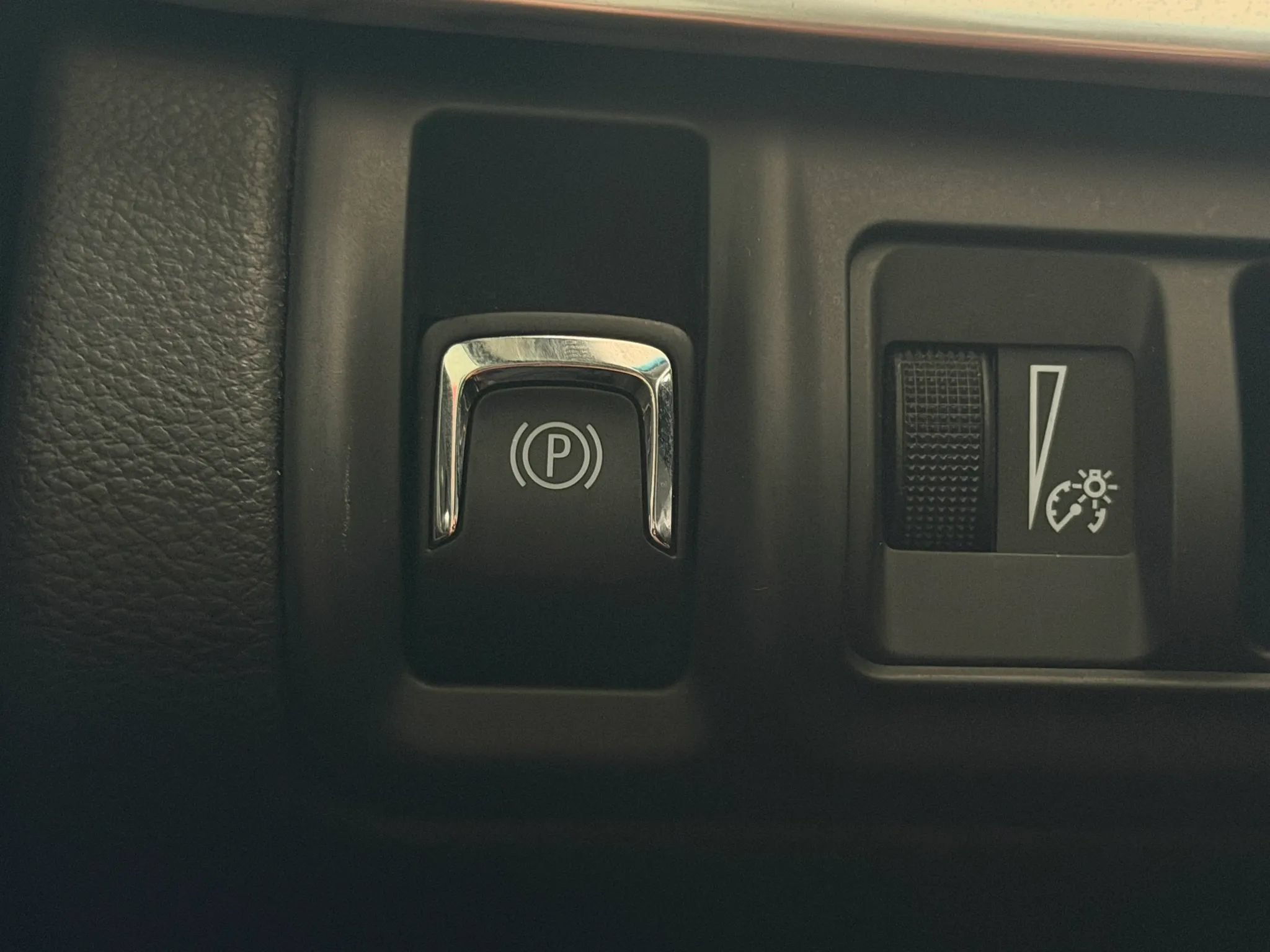 Used 2017 Cadillac XTS Luxury FWD image 36