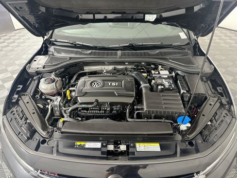 Used 2025 Volkswagen Jetta GLI Autobahn FWD image 33