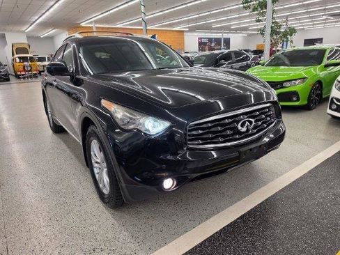 Used 2010 INFINITI FX35 AWD w/ Navigation Pkg image 3