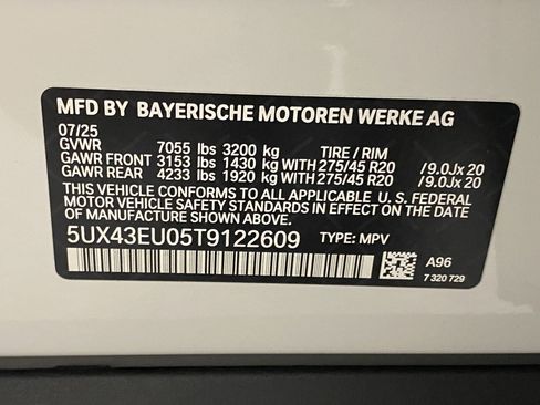 Used 2026 BMW X5 xDrive50e w/ Climate Comfort Package image 22