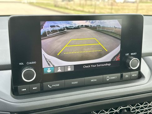 Used 2024 Honda Accord LX image 17