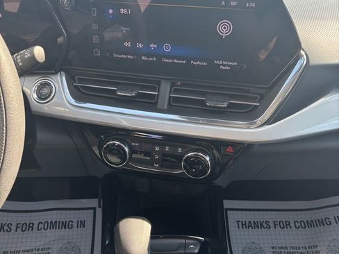 Used 2025 Chevrolet Trax LT image 16