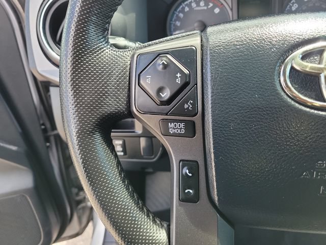 Used 2016 Toyota Tacoma TRD Off-Road w/ Towing Package RWD image 26
