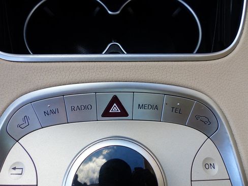 Used 2016 Mercedes-Benz S 550 4MATIC Sedan image 31