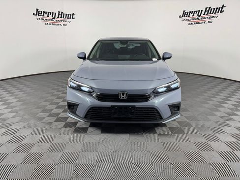 Used 2024 Honda Civic Touring image 7