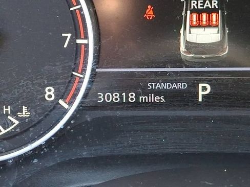 Used 2023 Nissan Rogue SV FWD image 22