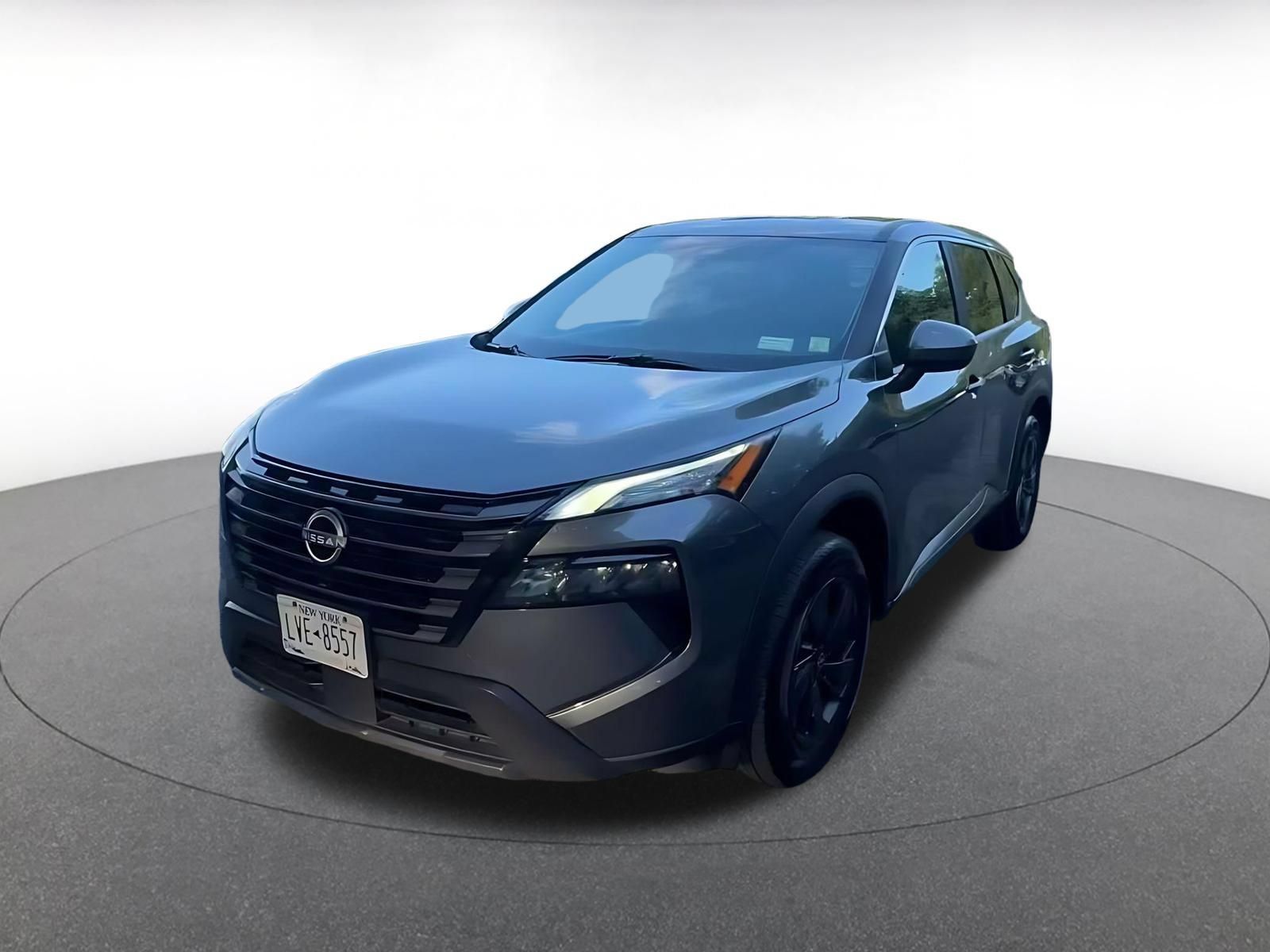 Used 2026 Nissan Rogue SV AWD/4WD image 6