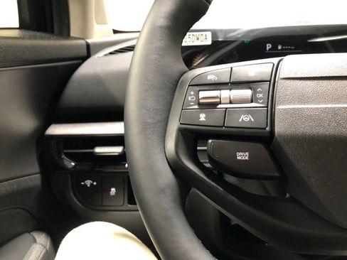 New 2026 Kia Sportage LX w/ LX Convenience Package FWD image 22