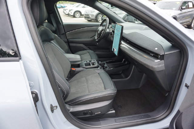 Used 2025 Ford Mustang Mach-E GT AWD/4WD image 3