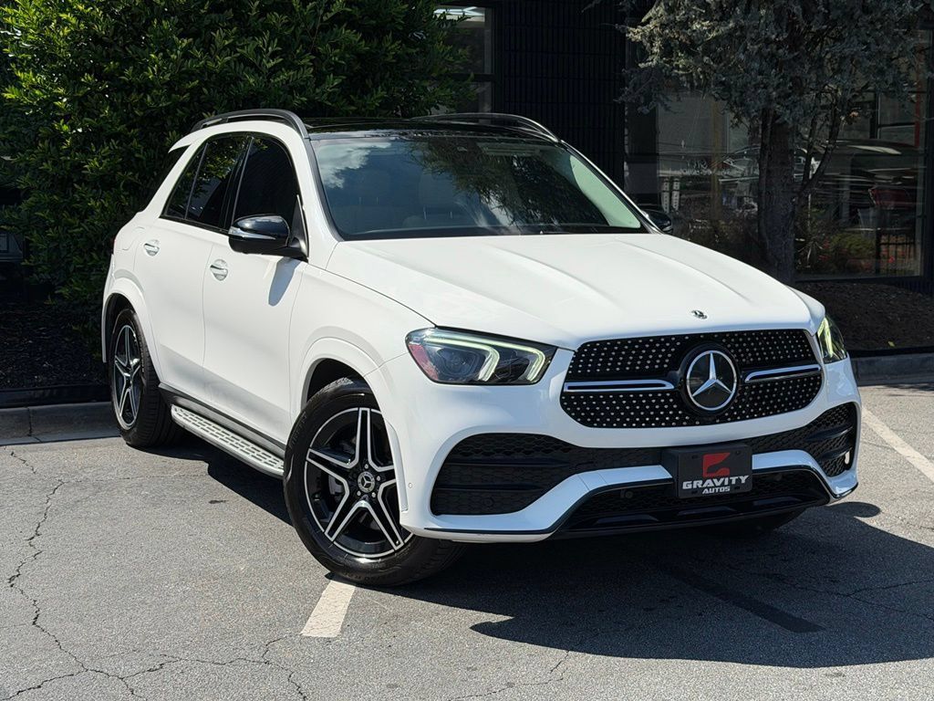Used 2022 Mercedes-Benz GLE 450 4MATIC w/ AMG Line Exterior image 7