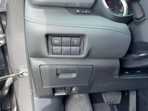 Used 2024 Toyota Highlander XSE AWD/4WD image 23