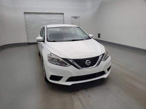 Used 2018 Nissan Sentra S FWD image 14