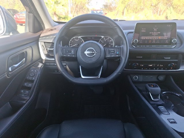 Certified 2023 Nissan Rogue SV w/ SV Premium B Package FWD image 14