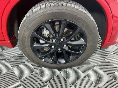 Used 2018 Dodge Durango GT w/ Blacktop Package image 17