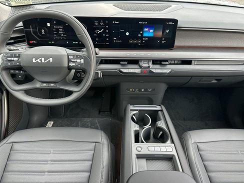 New 2026 Kia EV9 Land AWD/4WD image 13