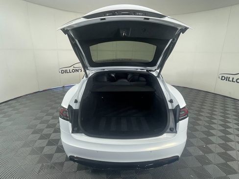 Used 2023 Tesla Model S Standard Range image 9