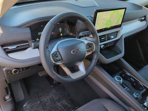 New 2026 Ford Explorer Active image 10