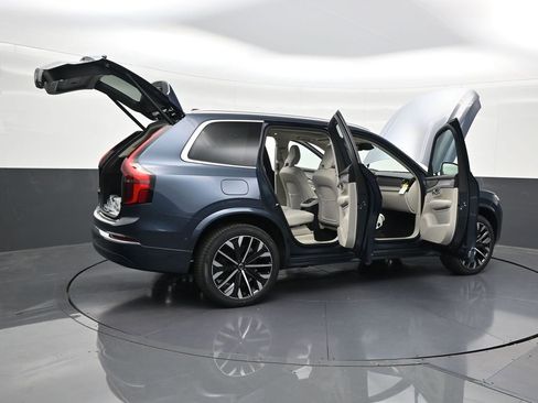 New 2026 Volvo XC90 T8 Ultra w/ Protection Package Premier AWD/4WD image 29