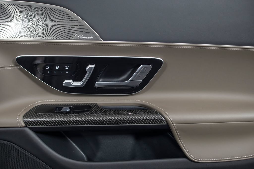Used 2022 Mercedes-Benz SL 63 AMG 4MATIC image 30