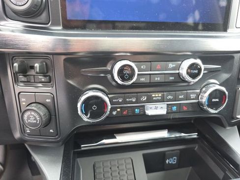 Used 2025 Ford F250 Lariat w/ Lariat Ultimate Package image 25