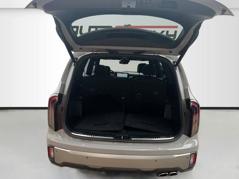 Used 2023 Kia Telluride SX Prestige X-Pro AWD/4WD image 28
