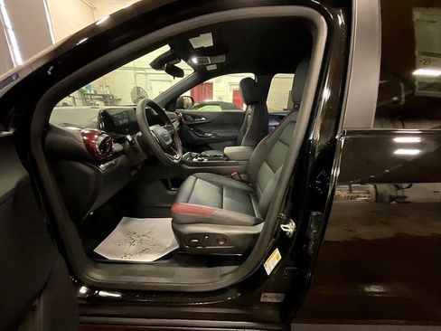 New 2026 Chevrolet Equinox RS image 4