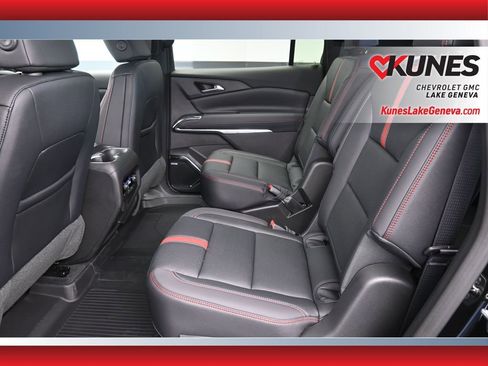 New 2026 Chevrolet Traverse RS w/ LPO, Floor Liner Package image 13