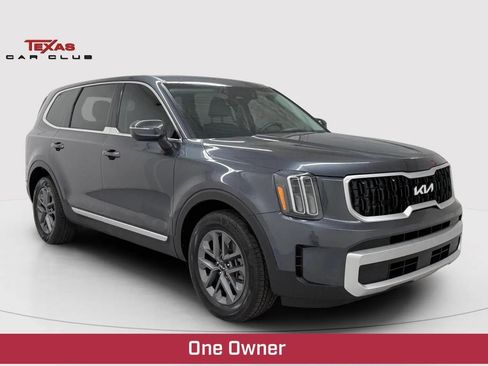 Used 2024 Kia Telluride LX FWD image 1