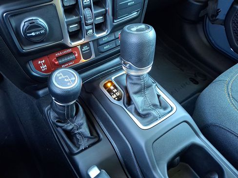 New 2026 Jeep Wrangler Unlimited Sport AWD/4WD image 21